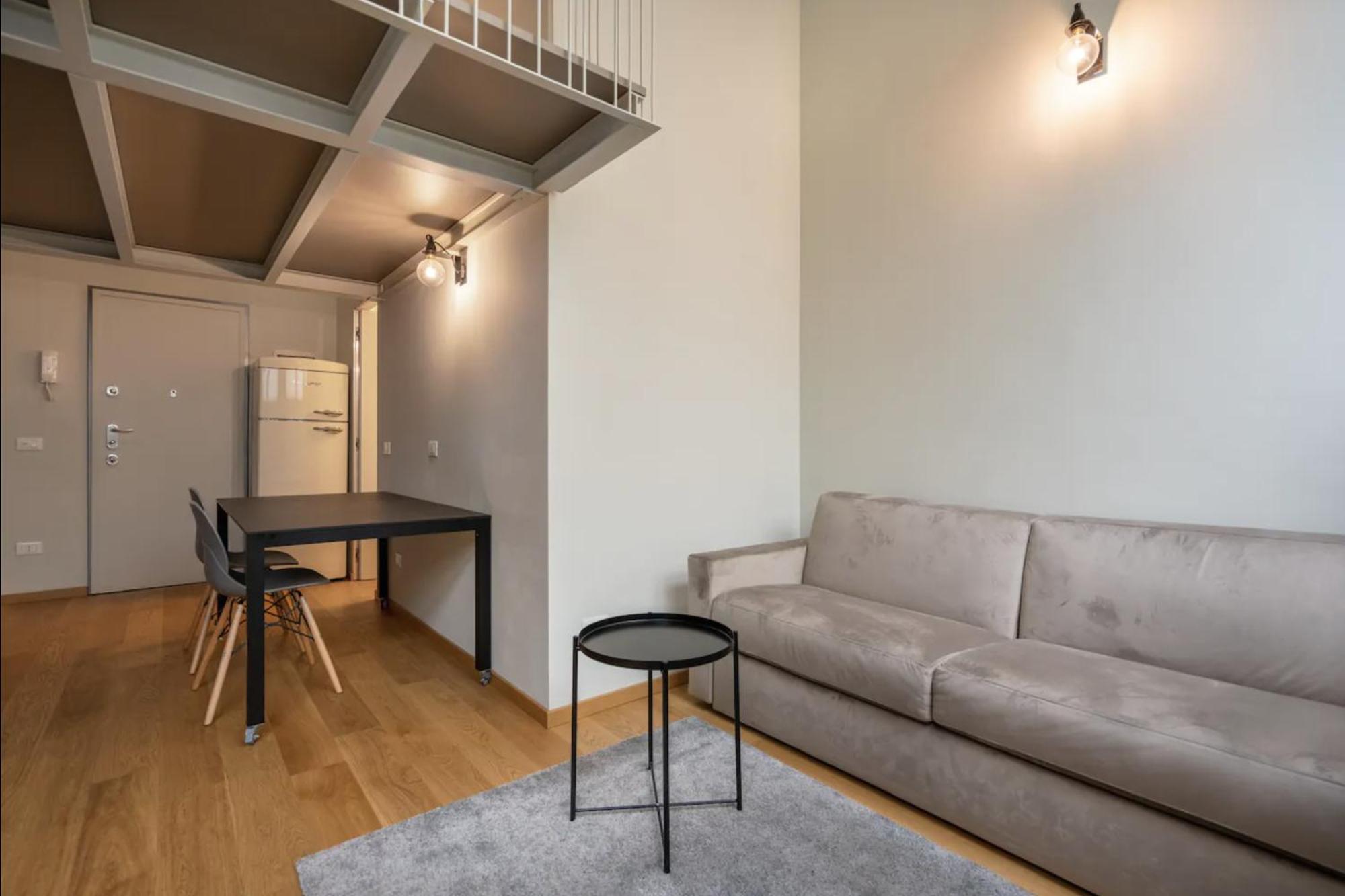 Modern Loft In Porta Venezia — Foto 2